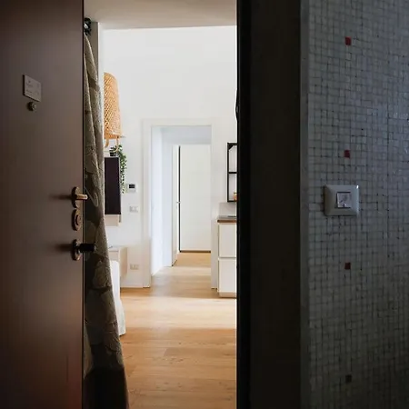 Daire The Rent - Cozy One-bedroom In Porta Romana Area *