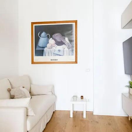 Daire The Rent - Cozy One-bedroom In Porta Romana Area *