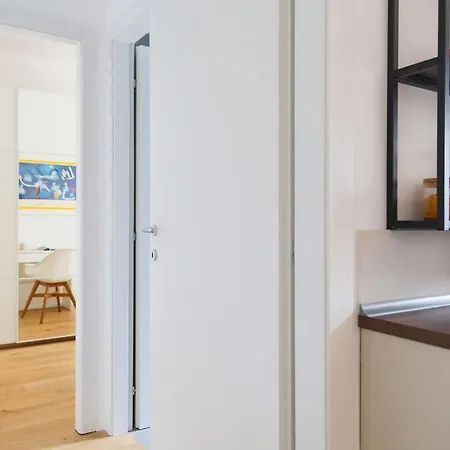 The Rent - Cozy One-bedroom In Porta Romana Area Milánó